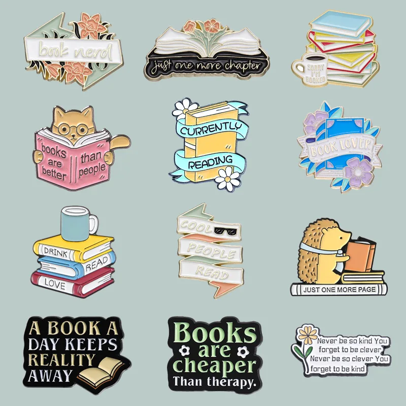 English Brooch Cartoon Magic Book Kitten Metal Badge Small Accessories Wholesale Decorative Brooches Cap Pins for Clothes Lapel