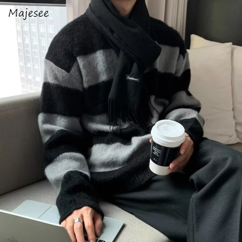 

Striped Sweaters Men Contrast Color Baggy European Style Retro Autumn Winter Unisex High Street Simple All-match Handsome Chic