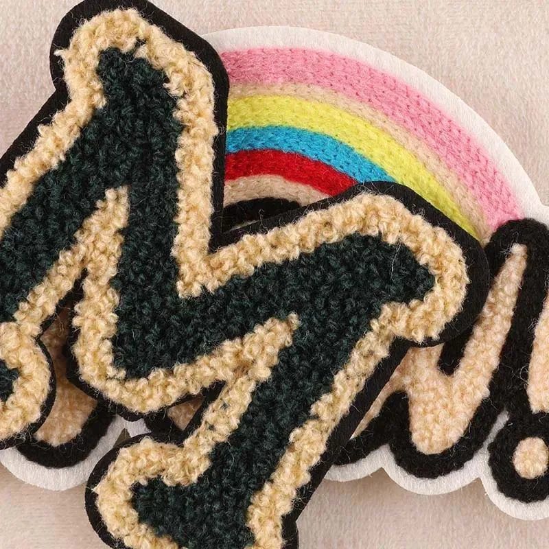 12 Stück/Chenille-Aufnäher mit englischen Buchstaben, „Liberty“ „C“ „LS“ Buchstaben-Abzeichen, Stickerei-Applikationen, Nähzubehör für Kleidung – Detail 3