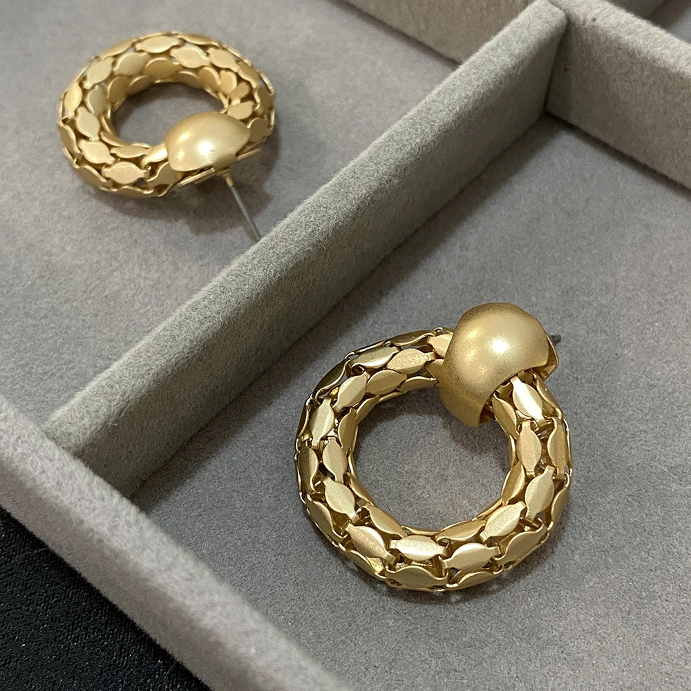 أقراط مرصعة بخاتم دائري مجوف للنساء ، مجوهرات هندسية كلاسيكية ، سحر أنيق ، مقاومة للماء ، موضة حلوة ، عتيقة