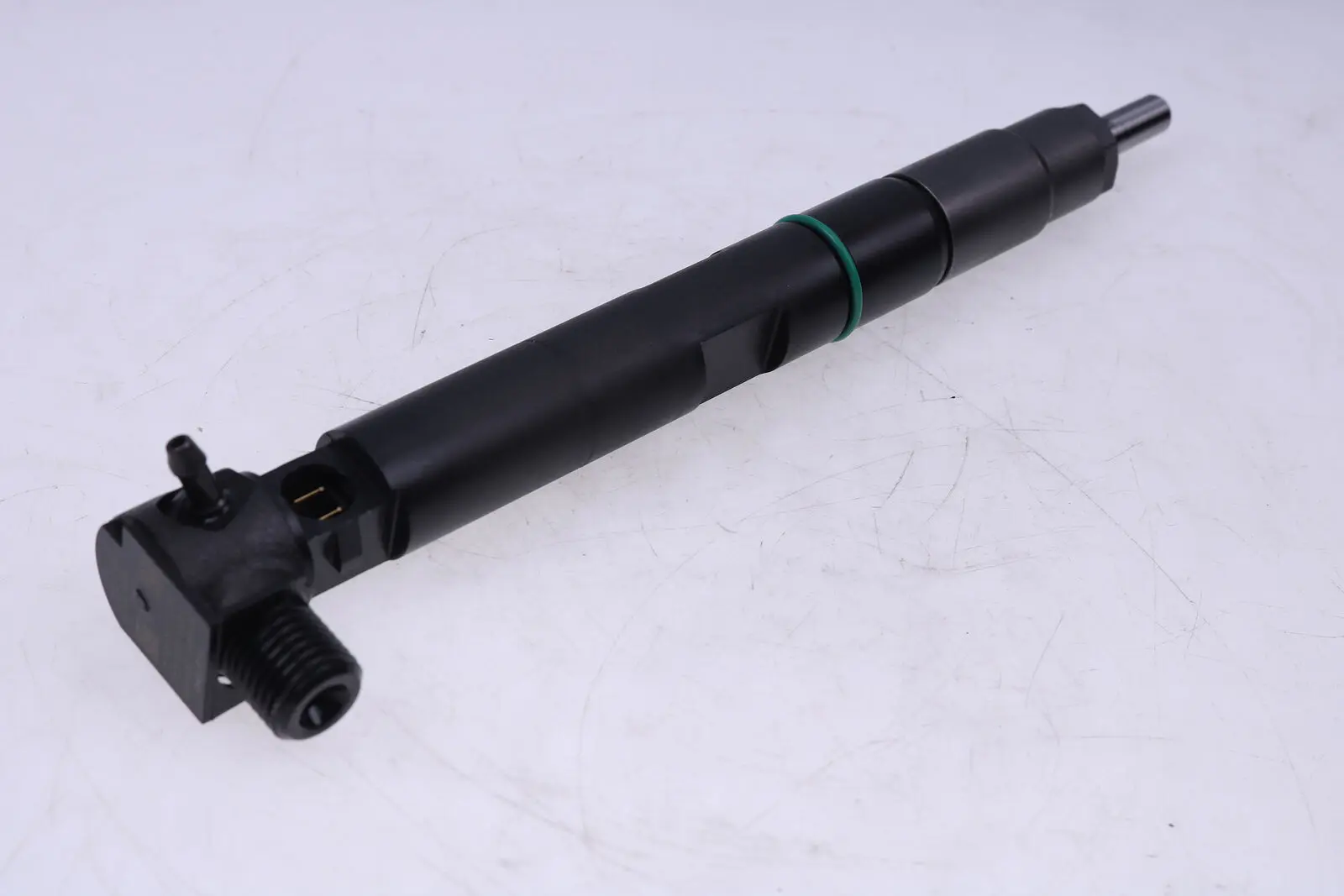 

Hot saleNew 7261663 Fuel Injector for Bobcat Loader T740 T750 T770 T870 D34