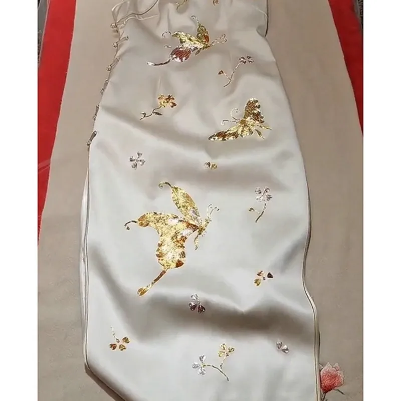 High Quality |New Chinese Style Cheongsam Exquisite Design White Bottoming Women Dress For Women