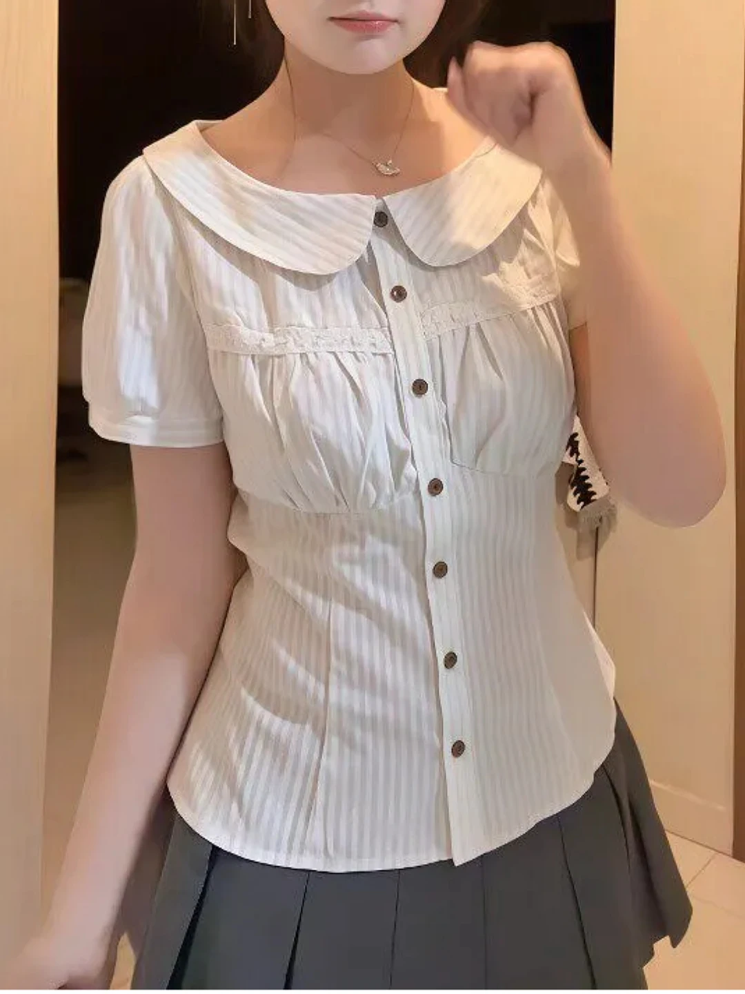 

Chic Korean Style plus Size Women's Shirt Sweet Striped Doll Collar Short Sleeve Breathable Polyester Fiber Commute Wear