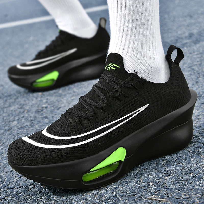 New unisex sports shoes four season comfortable fashion non slip wear-resistant thick sole breathable running leisure sneakers