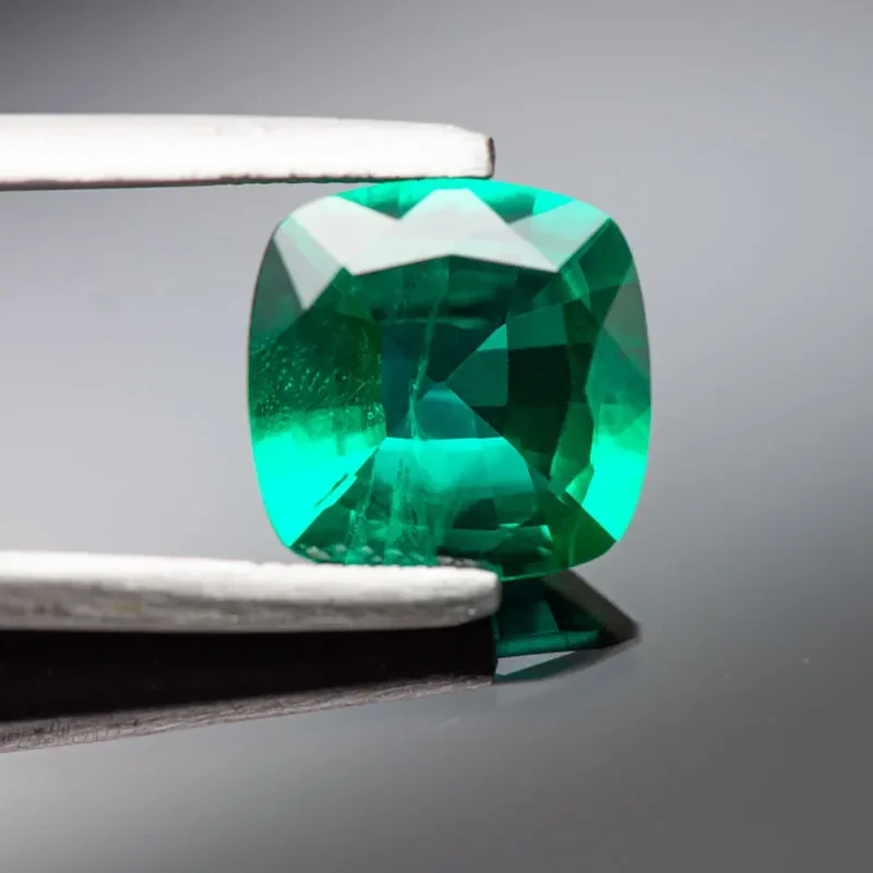 Lab Grown Emerald Square Cushion Shape Emerald Green Color Gemstone for Diy Jewelry Rings Pendants Making Material