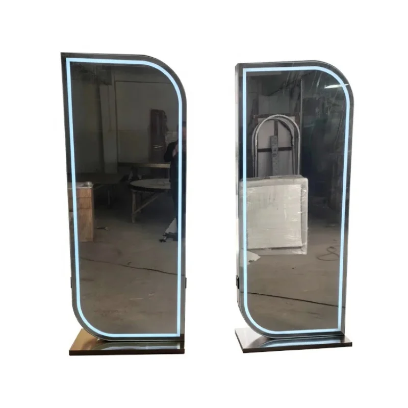 Espejo de Doble Cara con Forma Irregular para Salón de Belleza de Lujo, Estación de Barbería Personalizada, Muebles Modernos para Salón de Peluquería con Espejo y Luces LED