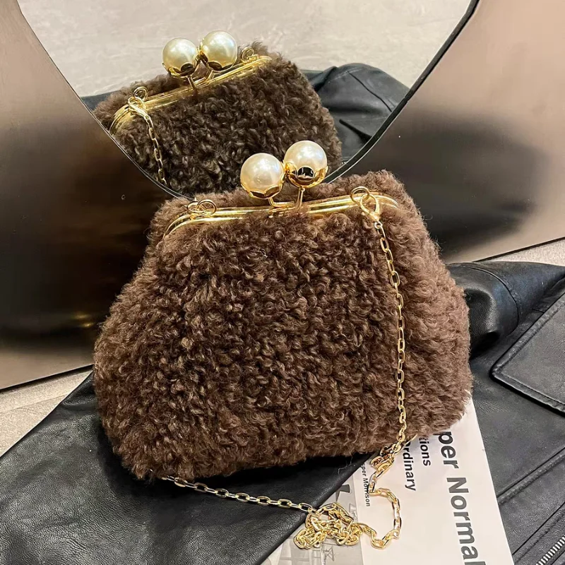 

Luxe Pearl-embellished Evening Bag, Winter Plush Clip Wallet Versatile Chain Crossbody Bag,exquisite Banquet Bag