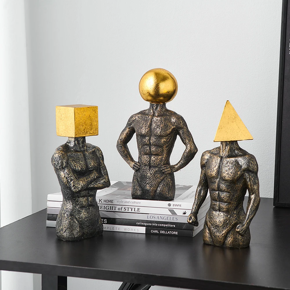 vintage luxury home decor statue desk office desktop accessories Strong man figures living room bar decoration shelf sculpture