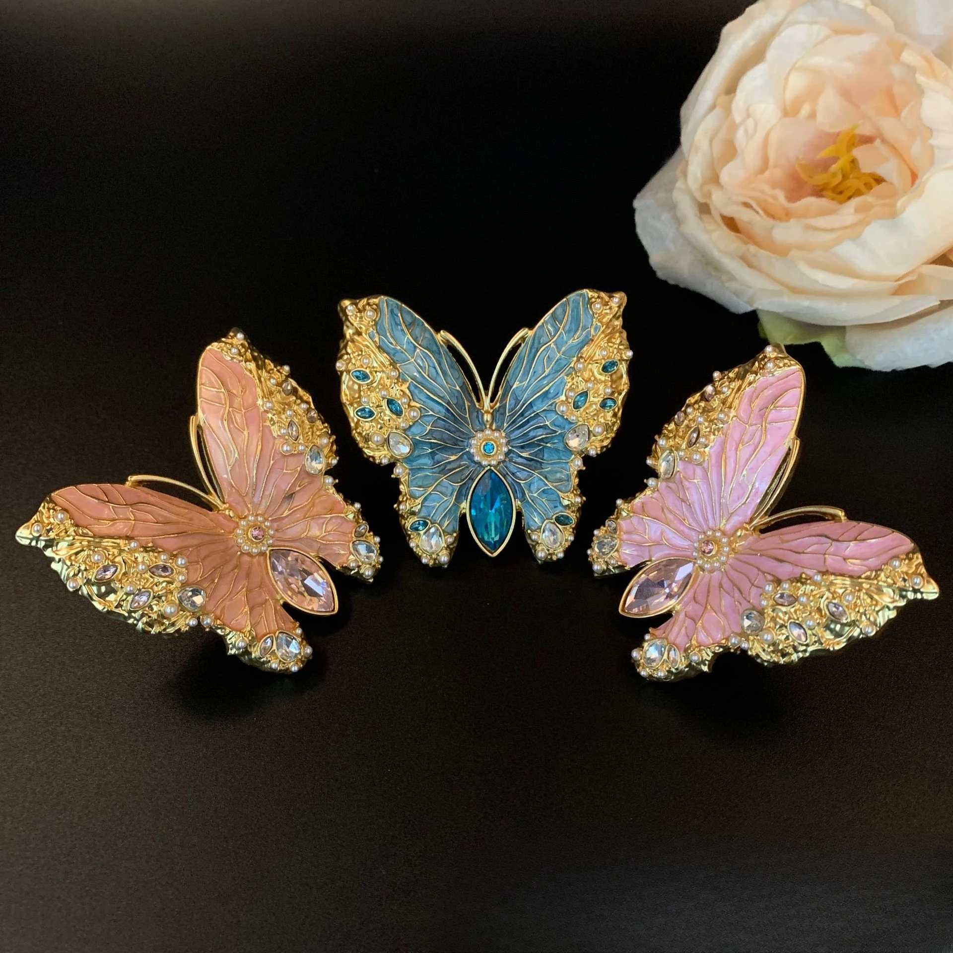 Eye-catching Butterfly Ring Antique Jewelry Enamel Drop Oil Finger Large and Exaggerated Design with A Strong Sense of Design