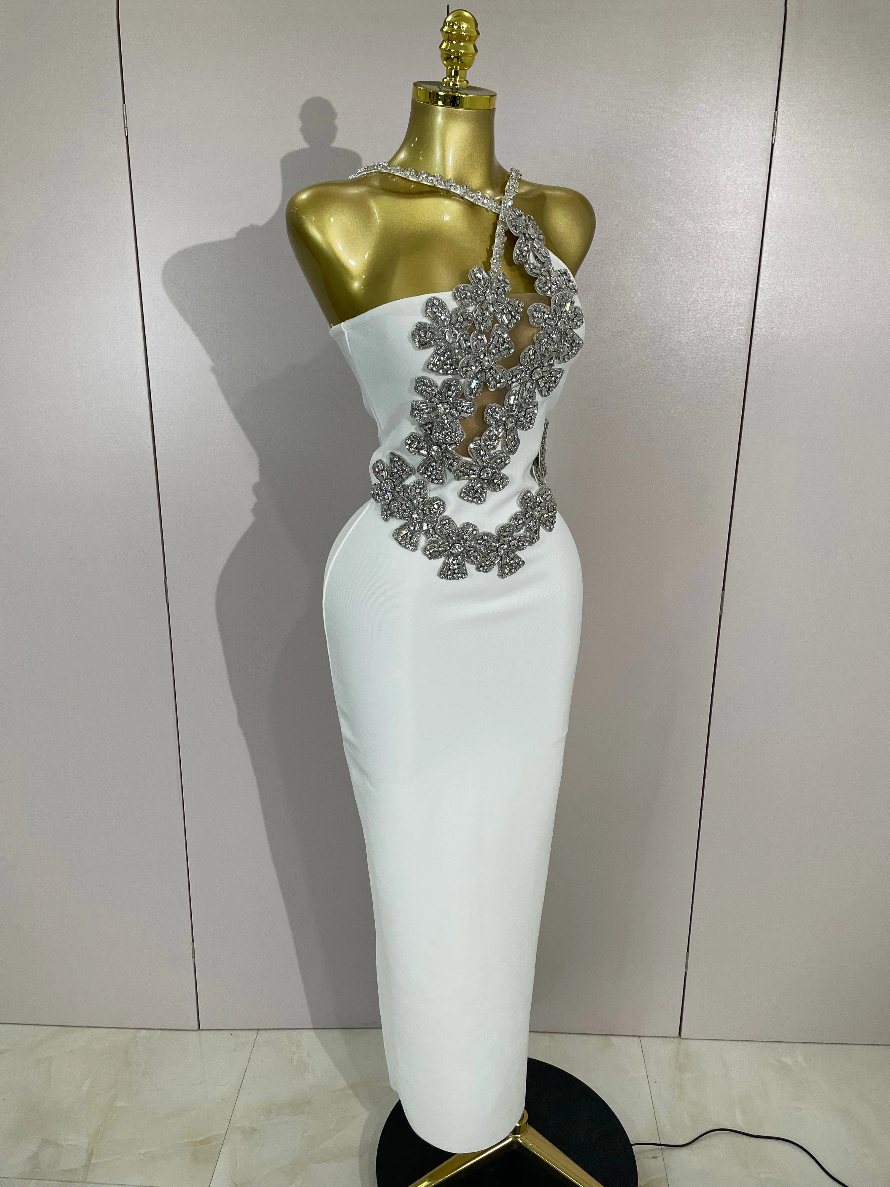 Thumbnail 4 - #16 Compare Cocktail Dresses Before You Buy