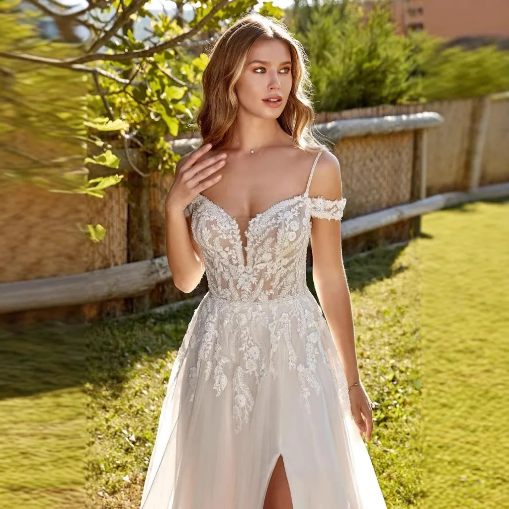 Vestido de novia de tul de encaje con forma de corazón de manga corta, vestido de novia con abertura alta y cola de corte