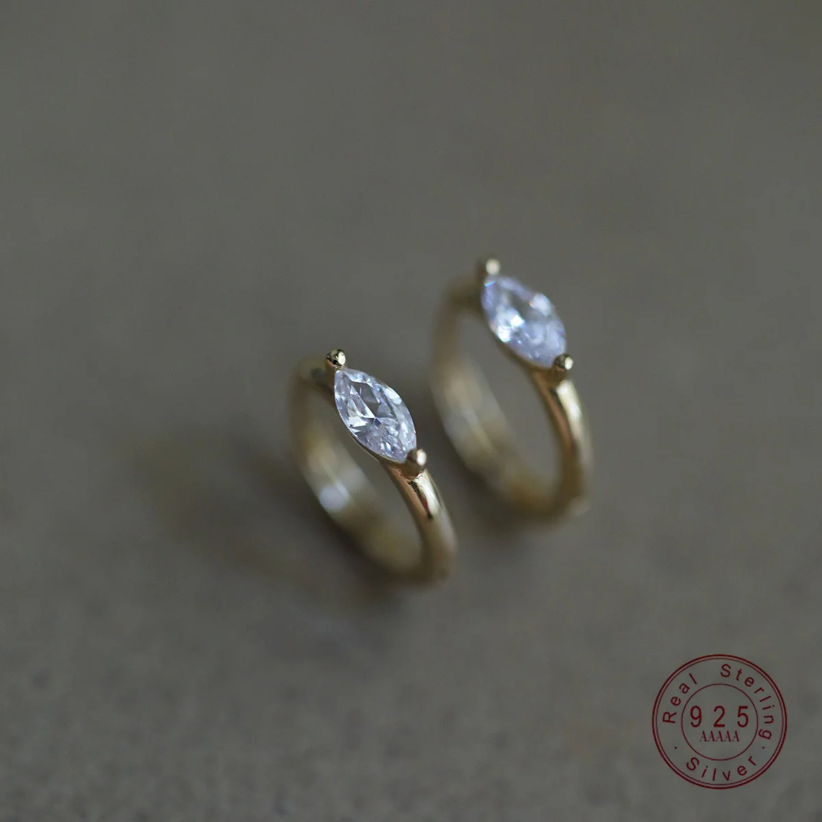 925 srebro platerowane 14K złoto geometryczne kolczyki z cyrkonią dla kobiet proste eleganckie wykwintne akcesoria do uszu