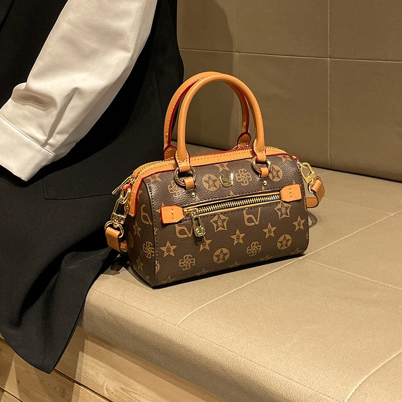 Elegant Leather Classic Designer Paris Diaper Bags Ladies Stylish Casual Crossbody-Bag Large Capacity Trendy