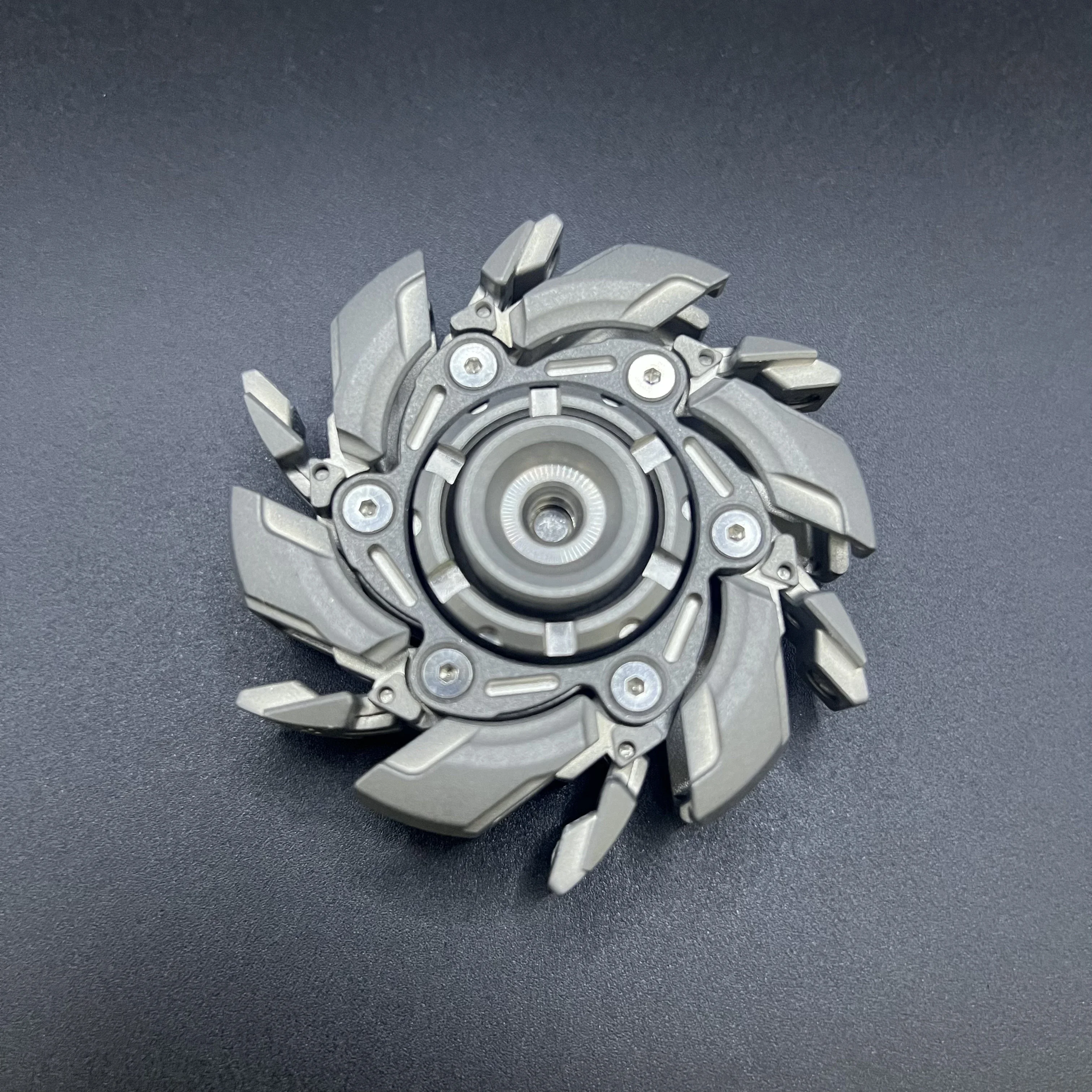 Stainless Steel 08 Armor Fidget Spinner EDC Toy Transforming Hand Spinner Silver Anti Stress Sensory Toys ADHD Fidgeting Toys