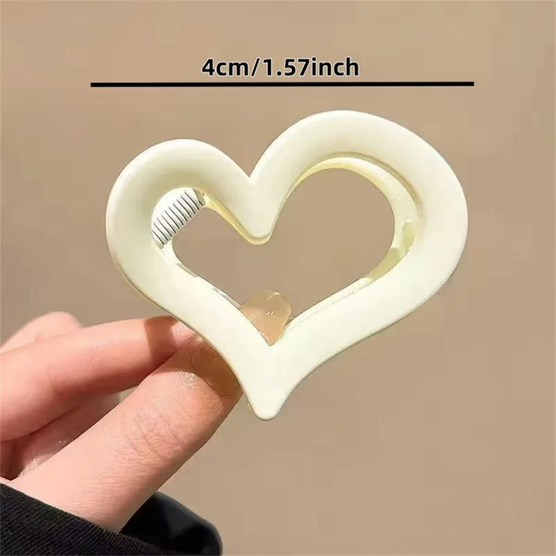 Fermaglio per capelli di squalo medio a forma di cuore semplice e di fascia alta