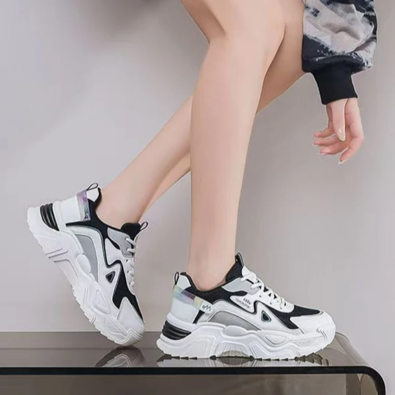 2026-autumn-novel-female-unique-retro-thick-rounded-head-ventilated-woven-daddy-shoe-student-styling-trainer
