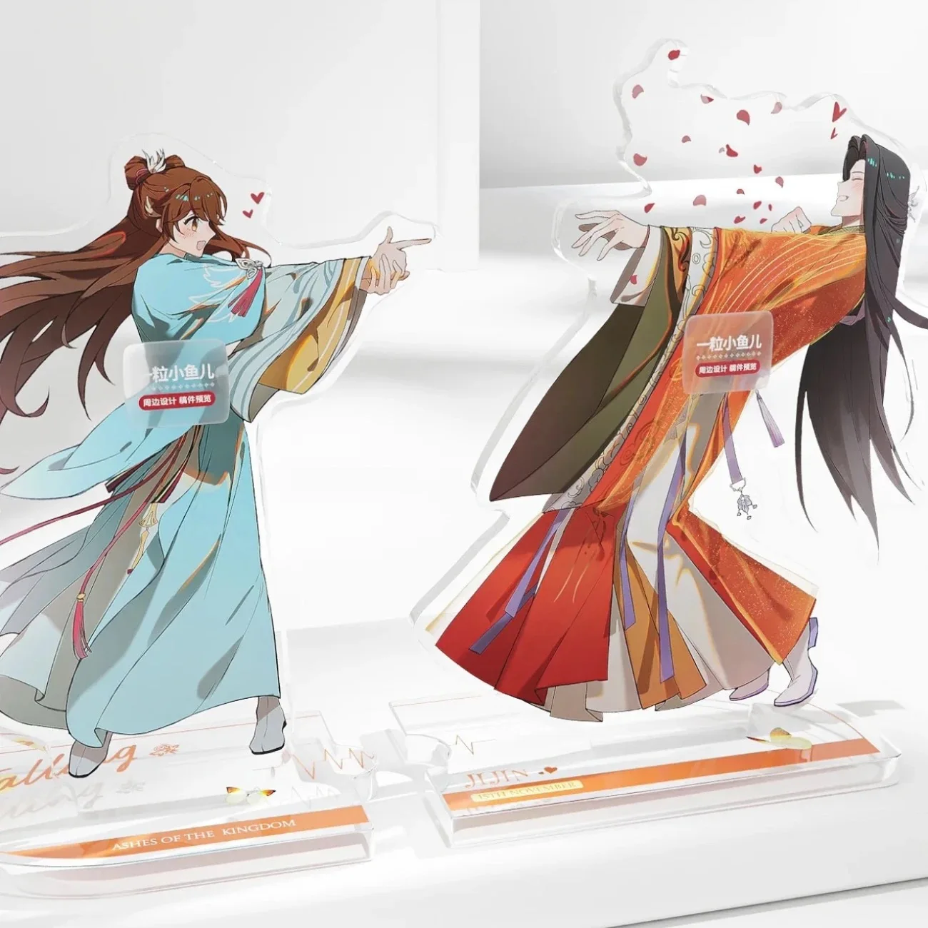 اسم الرمز: مجموعة جديدة من الأكريليك المحيطي لعبة يوان، أكثر جميلة من زخرفة سطح المكتب على شكل قلب، علامة تجارية واقفة