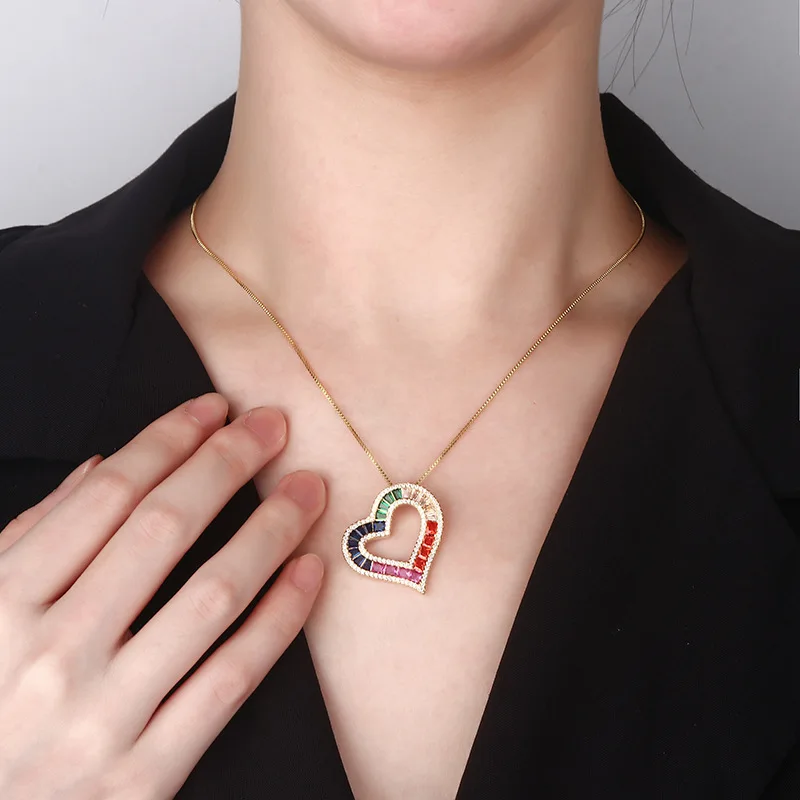 New Gold-Plated Rainbow Zircon Heart Pendant for Women Wholesale
