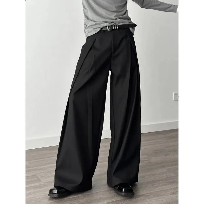 

Women's Wide-Leg Trousers - High-Waisted with Pleated Detail Tailored Fit