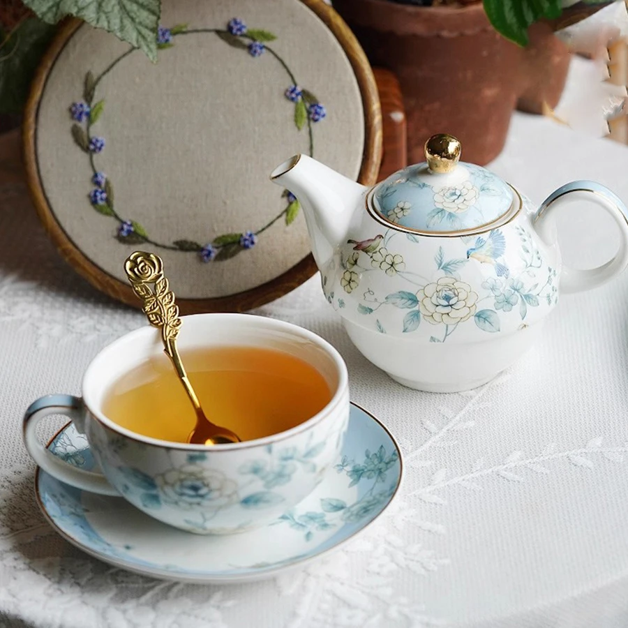 

English High-End Ceramic Teapot Teacup And Saucer Set for Afternoon Tea One Teapot And One Cup Set Exquisite Drinking Sets