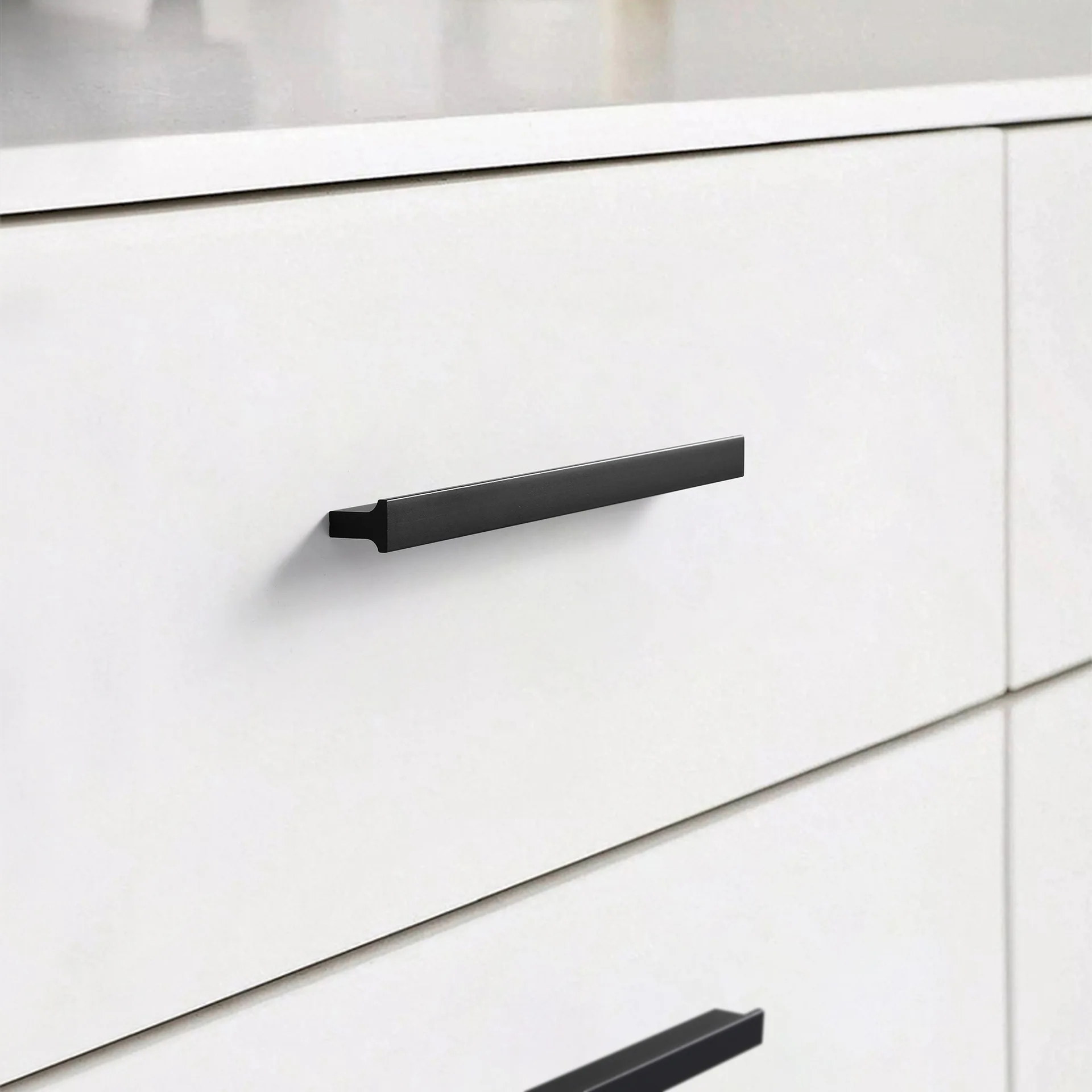 Matte Black Furniture  Gold Kitchen Cabinets Cupboard Pulls Handles for Cabinets and Drawers Wardrobe Pulls Drawer