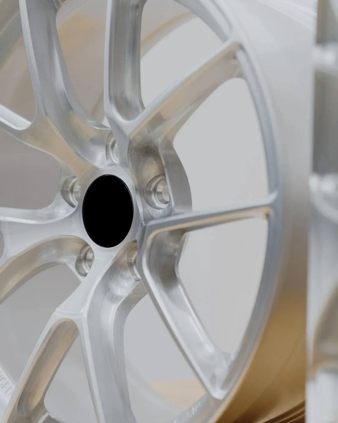 2 3 قطعة 18 20 22 24 26 بوصة طبق مقعر عميق سيارة مزورة سبائك الذهب الكروم عجلات 5x114.3 5x120 5x130 حافة #4