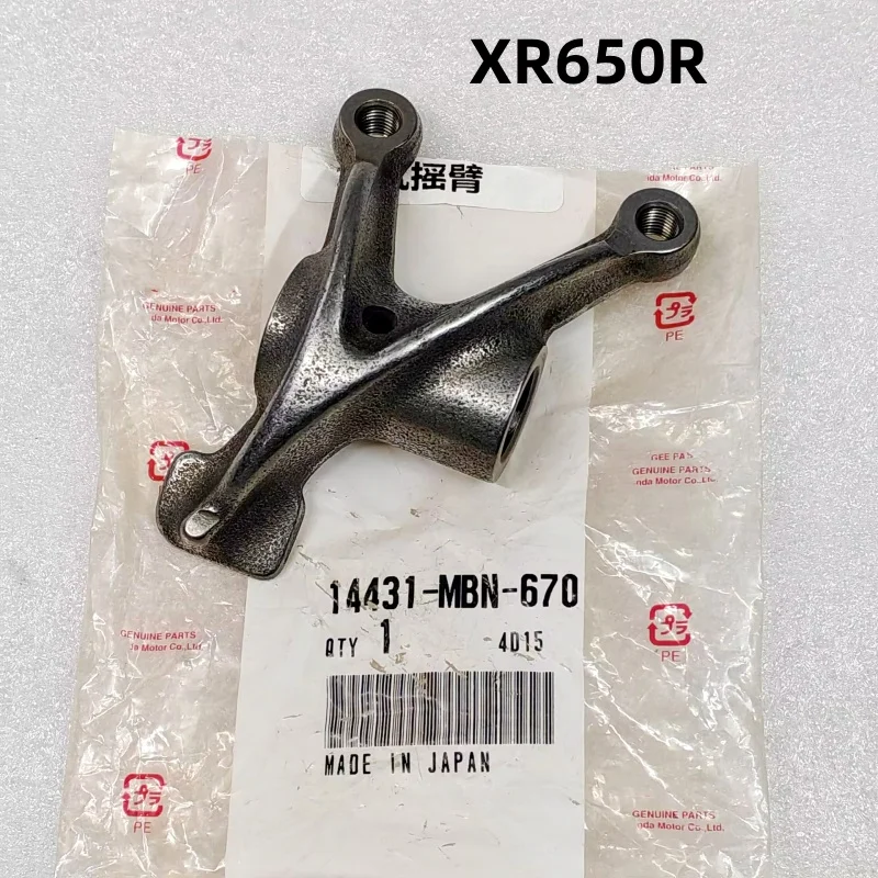 

The intake valve rocker arm is suitable for XR650R 2000-2007