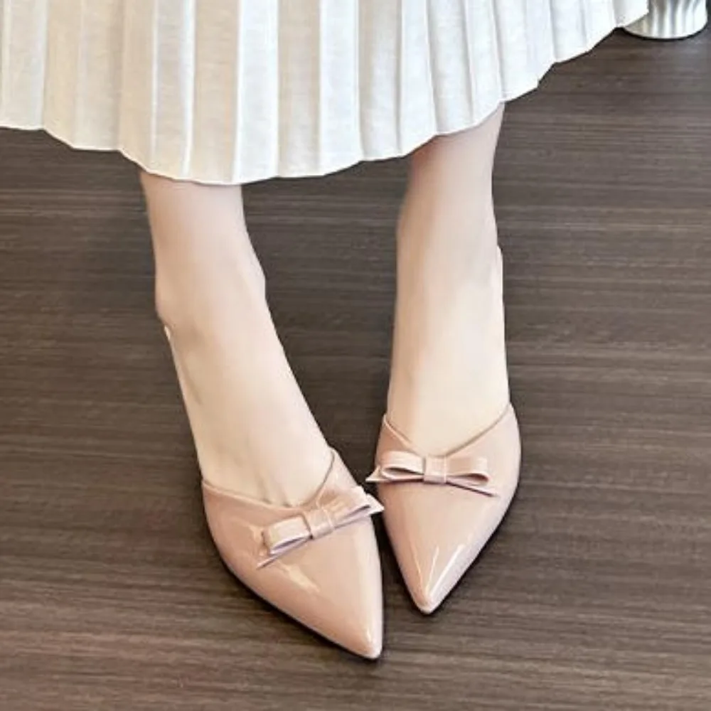 Modische Designer-Sandalen für Damen mit Schmetterlingsknoten, Sommer 2026, Spitze Zehe, Slip-on, Hoher Absatz, Elegante und Bequeme Schuhe