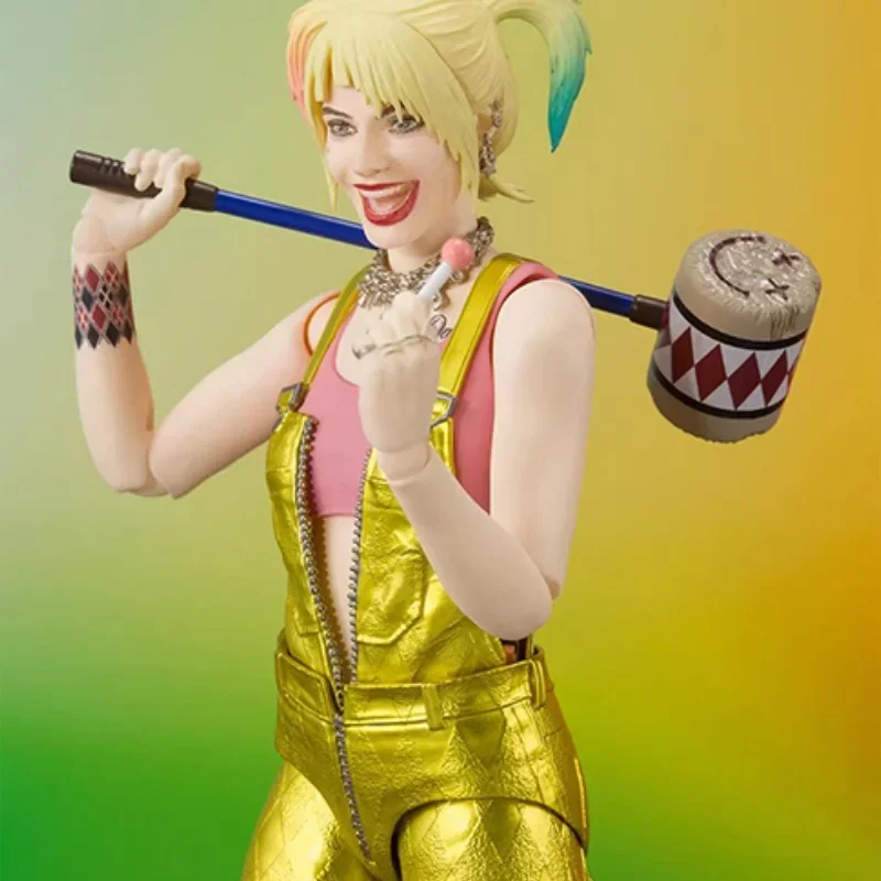 In Stock Anime Bandai SHF Marvel Figure Birds Of Prey Harley Quinn Golden Jumpsuit Dc Movie Version Action Figure Model Toys