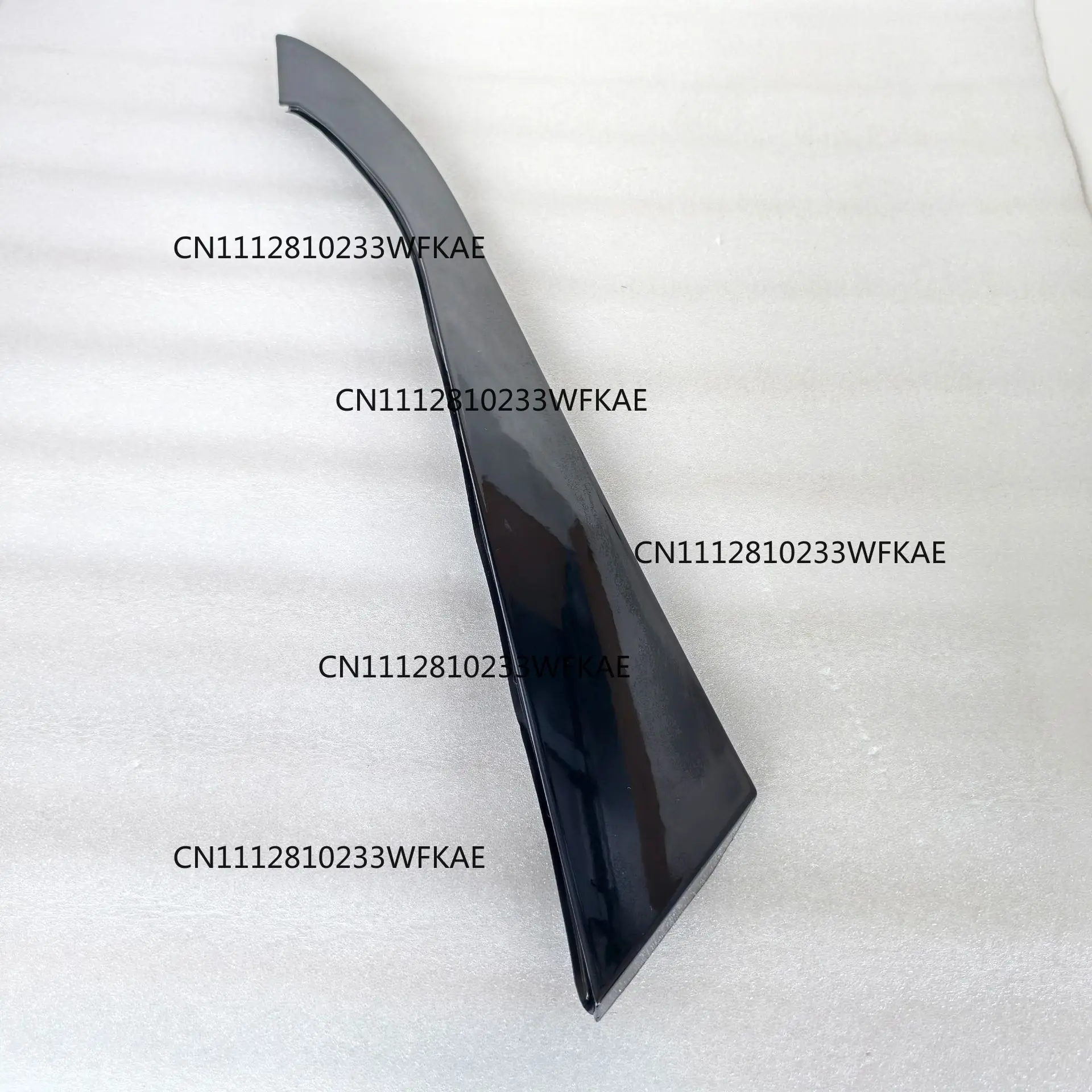 Rear window trim Rear fender Black plastic for Nissan Teana Altima L34 2019