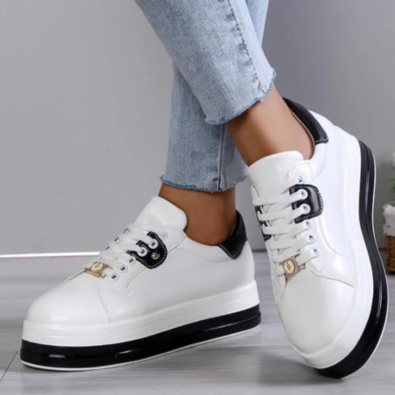 

Casual Sneakers Women's New Fashion Plus Size 43 Ladies Casual Vulcanized Shoes Lace Up Thick Sole Sneakers Women's Shoes