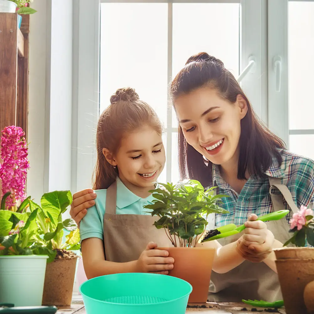 

4pcs Pan Classifier Multi-Functional Gardening Tool Durable Garden Sieve Professional Plastic Sifting Pan For Stone Sand Sifting