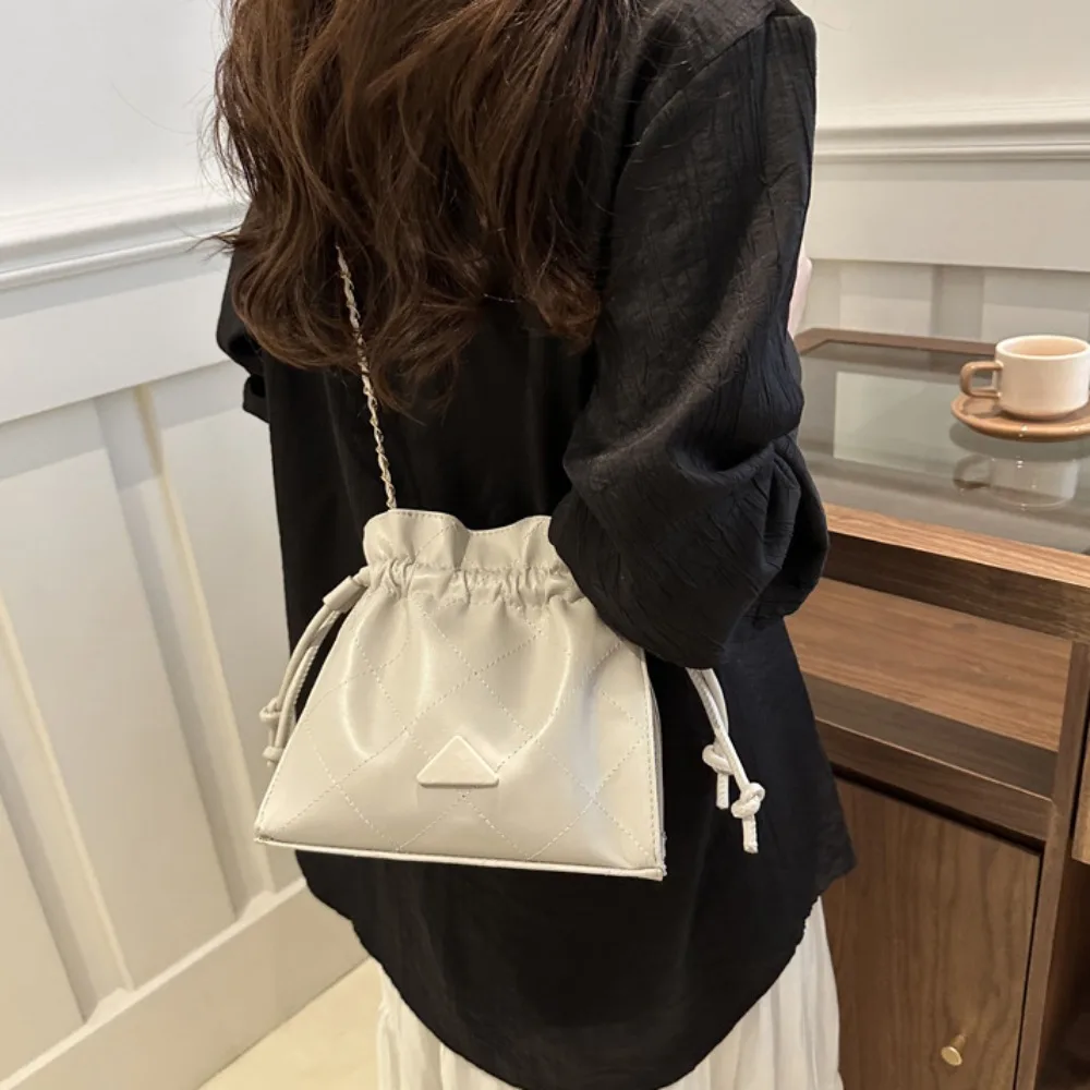 Trendy Solid Drawstring Bucket Bag Shoulder Bag Large Capacity Summer Beach Bag Handbag Casual Messenger Bag Commuting Bag