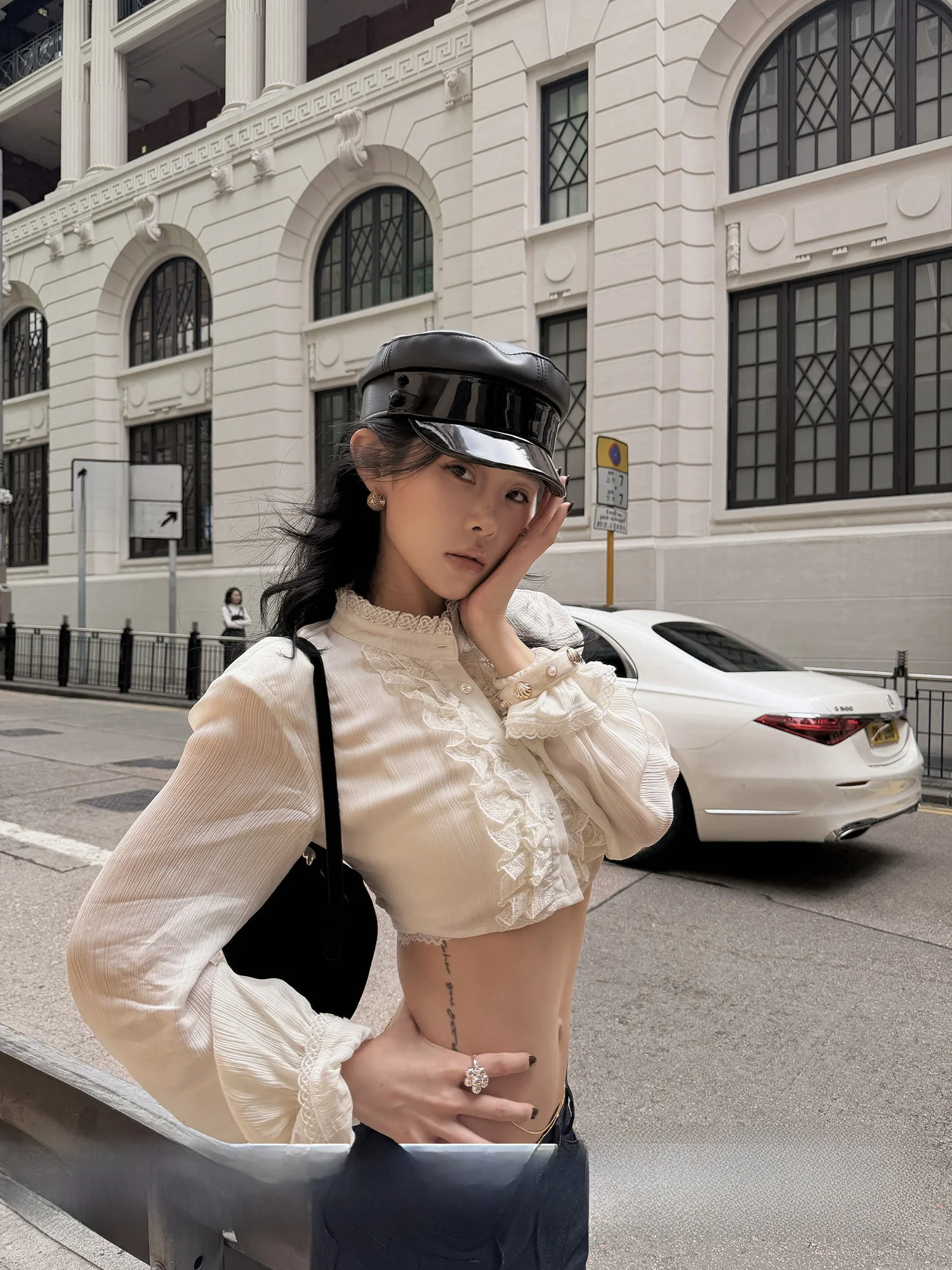 

Hydrae Short Lace Patchwork Long Sleeve Shirt Women's Spring Stand Collar Shoulder Length White Belly Baring Top Skin Friendl...