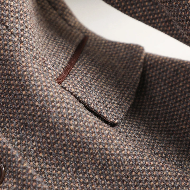 ผู้หญิงสีน้ําตาลแขนยาว Slim Woolen Blazer Coat แฟชั่น 2024 ใหม่ฤดูใบไม้ร่วงฤดูหนาวสุภาพสตรีสแควร์คอปุ่มเสื้อ CHIC