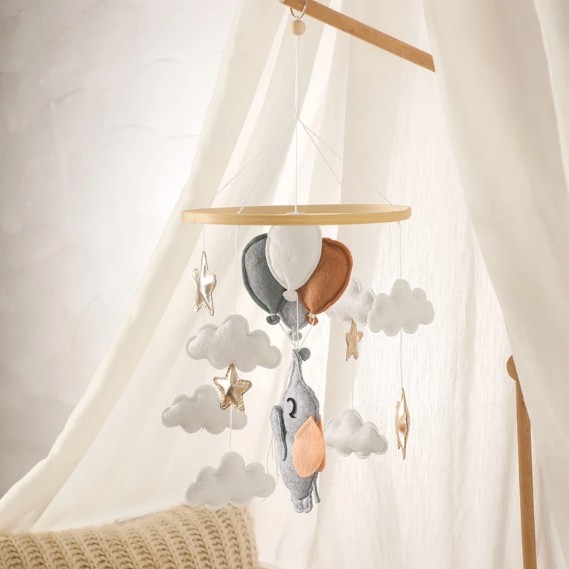 

Wooden Crib Mobile Baby Rattles Toys Soft Felt Cartoon Grey Bear Cloudy Star Moon Hanging Bed Bell Mobile Crib Bracket Baby Gift