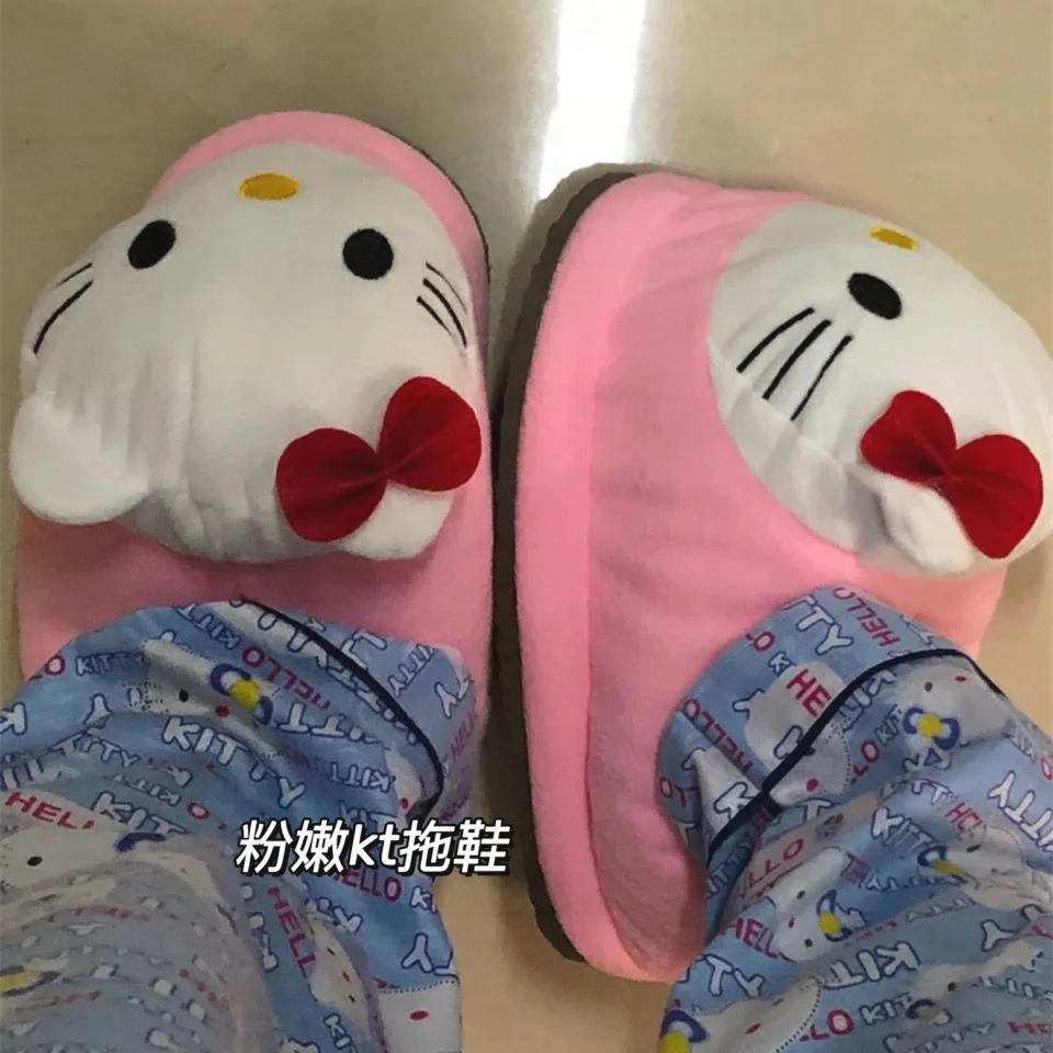 Fashion Cartoon Plush Sanrio Hello Kitty Big Head Cotton Shoes Women Plushie Kawaii Flat Shoes Pink Fuzzy Slippers Shoes Gift