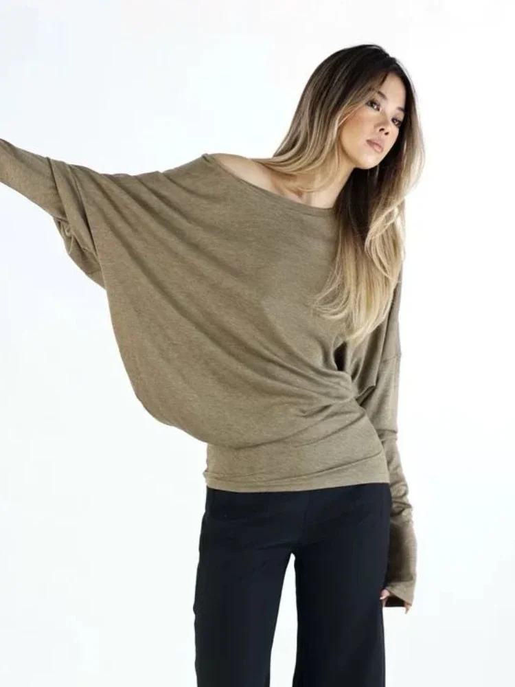 

Негабаритная однотонная повседневная футболка в стиле гранж, плиссированные винтажные простые футболки с открытыми плечами, универсальные уличные футболки, корейские эстетические Y2k