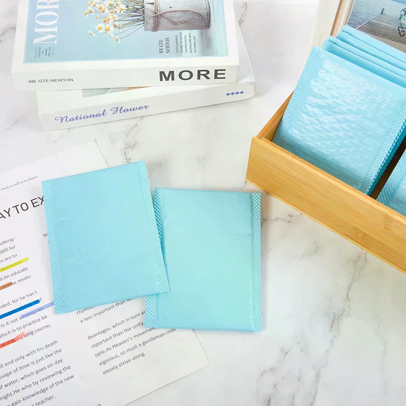 10pcs Light Blue Bubble Mailers Padded Mailing Envelopes Self Seal Shipping Bags for Small Business Bubble Bag