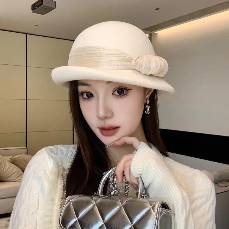 High quality silk hemp decorated bow beret Light luxury elegant French small top hat Fashion women\'s wedding banquet hat