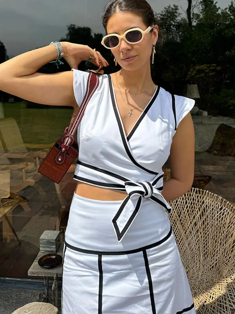 Elegant Contrast Striped Long Skirt Suits Women Chic V Neck Flying Sleeves Lace Up Crop Top Set 2024 Summer Lady Street Outfits