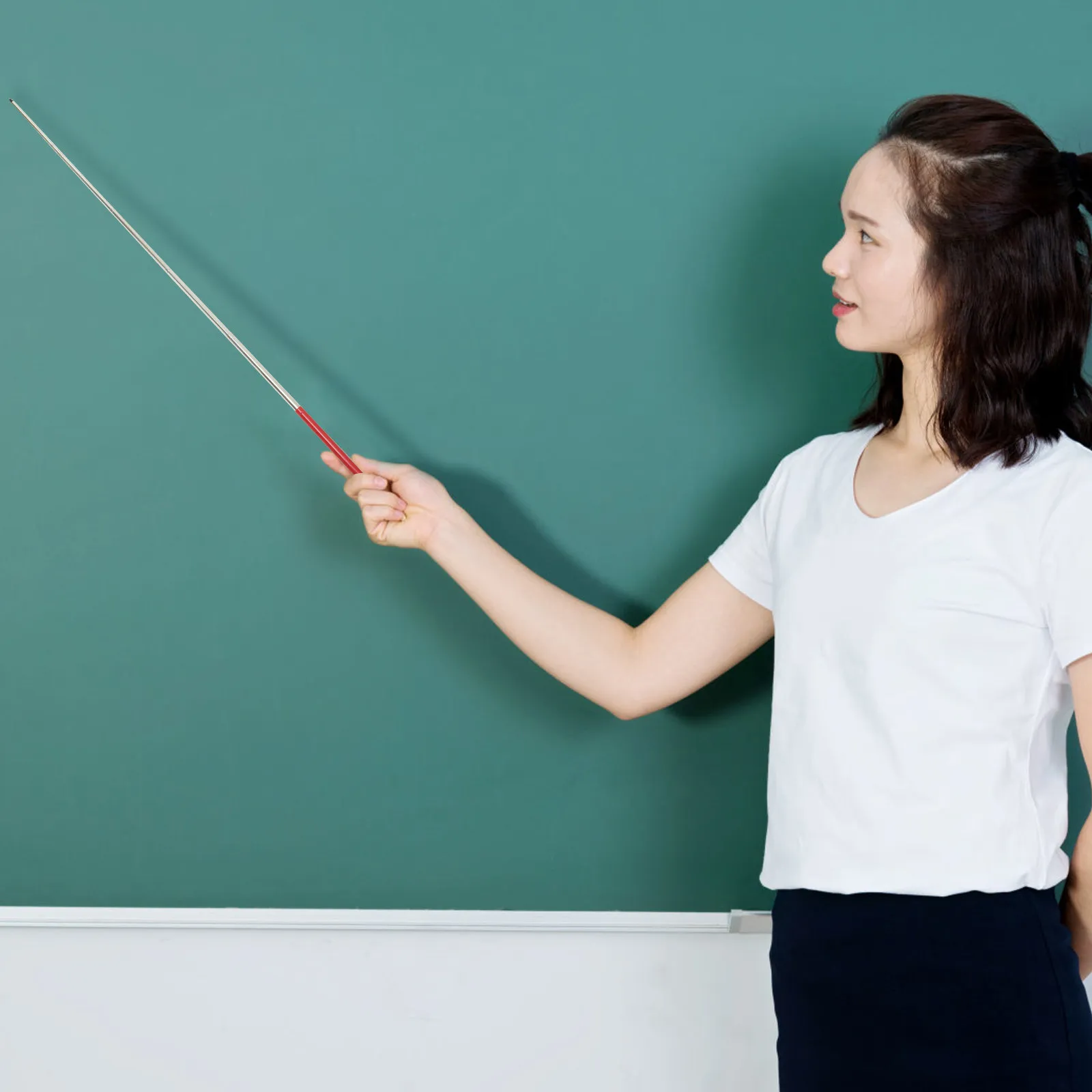 Retractable Stainless Steel Teacher Hand Pointer Classroom Electronic Whiteboard Pointer Teaching Stick Random Color