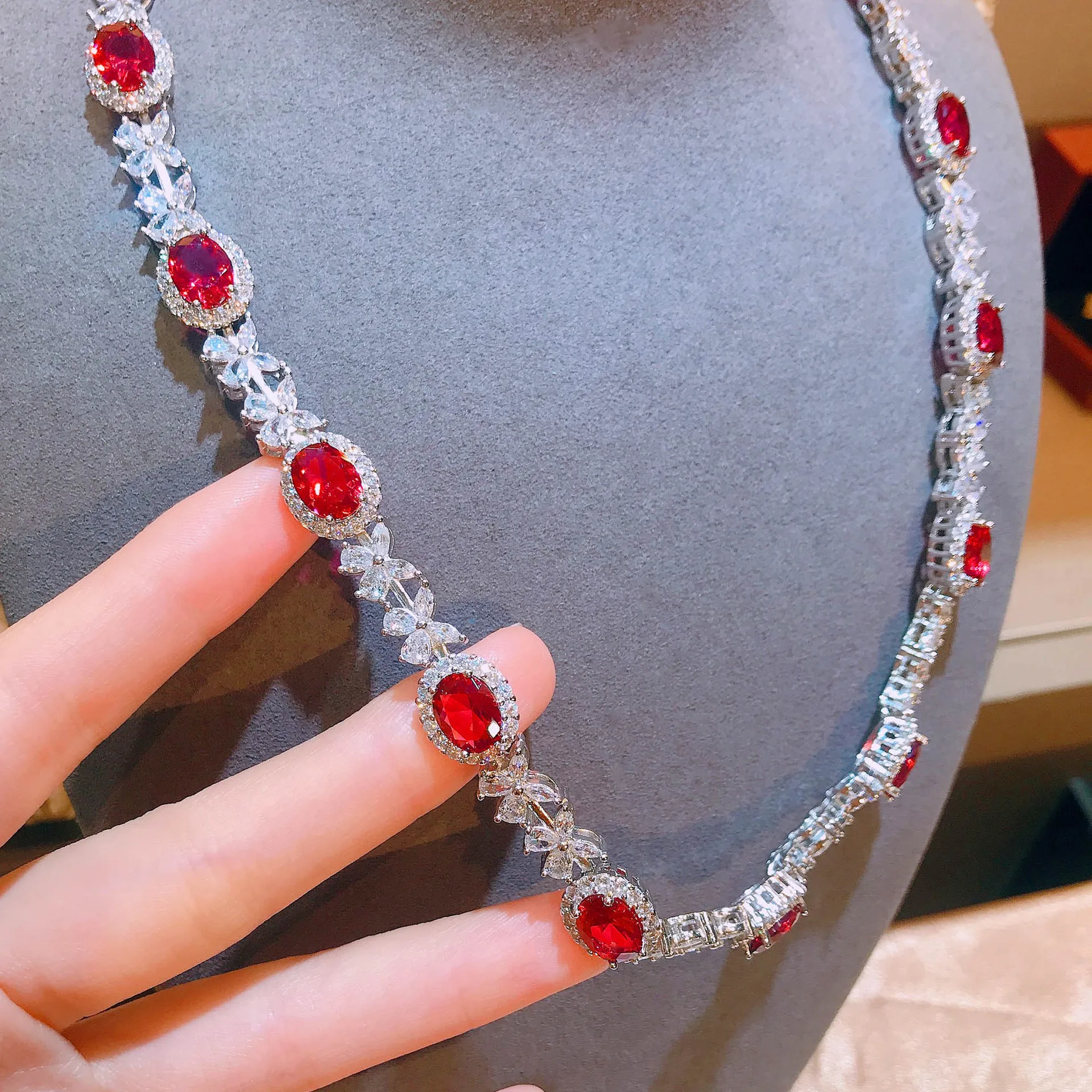 S925 sterling silver necklace haute couture jewelry luxury ruby necklace full of diamond pigeon egg necklace