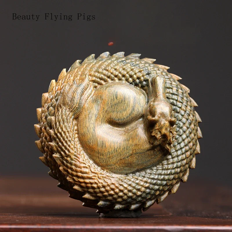 7x7x4.5cm high-end creative natural green sandalwood carving zodiac dragon text playing hand pieces desktop crafts Animal