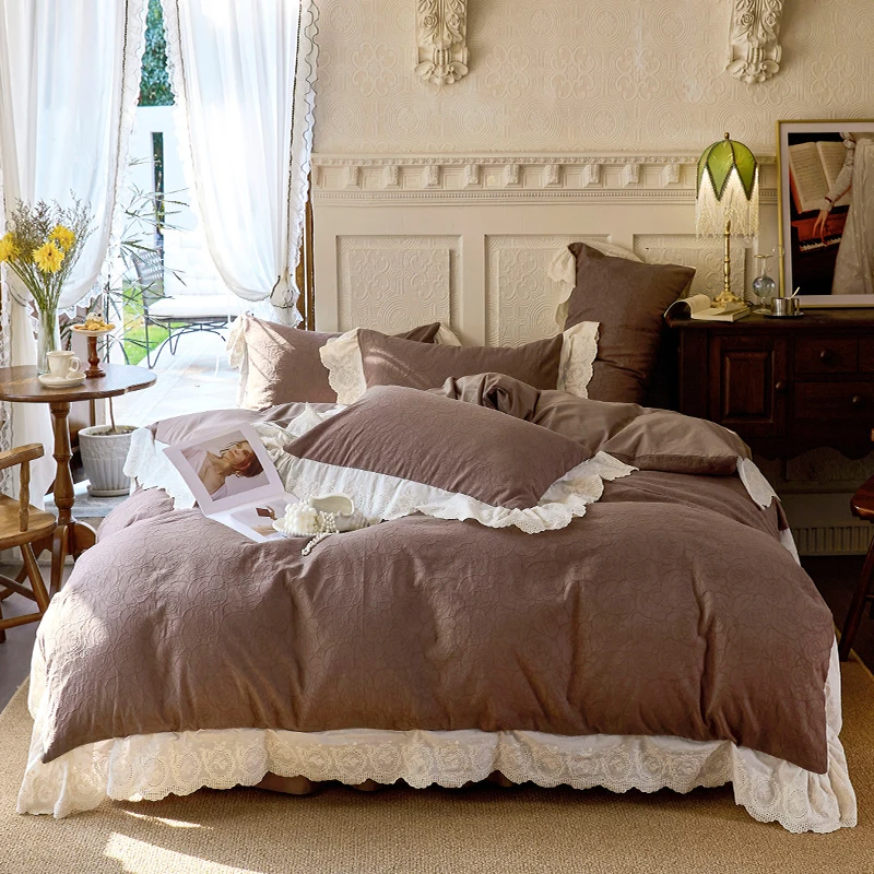 Vintage French Embossed Jacquard Rose Lace Ruffles Bedding Set 100% Cotton Duvet Cover Set Bed Skirt Bedspread Pillowcases 4Pcs