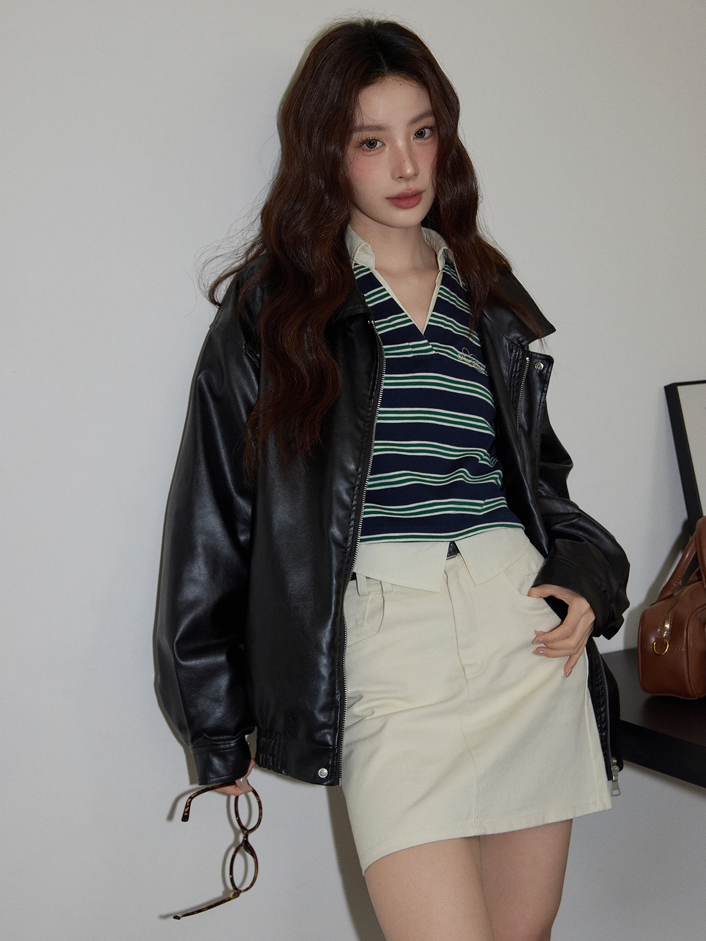 Chaocha Home Amerikanischer Retro-Lederjacke für Damen, Herbst 2025 Neuheit, Hochwertige, Lockere, Lässige Lange Ledermantel