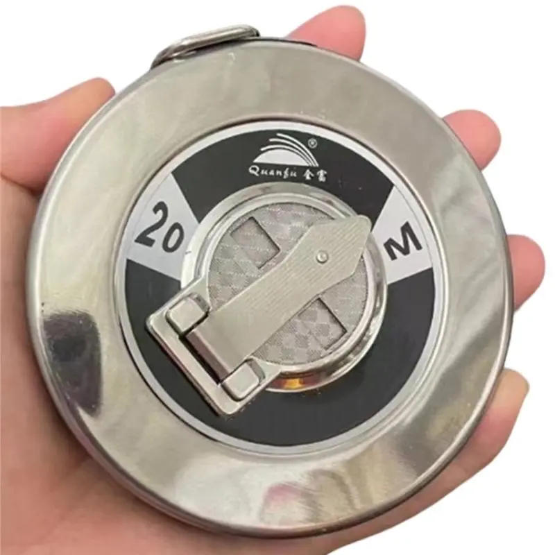 

Портативная стальная рулетка MAKE - длина 20 м, прочный металлический корпус, удобная рукоятка для строительства, ремонта и использования на открытом воздухе.