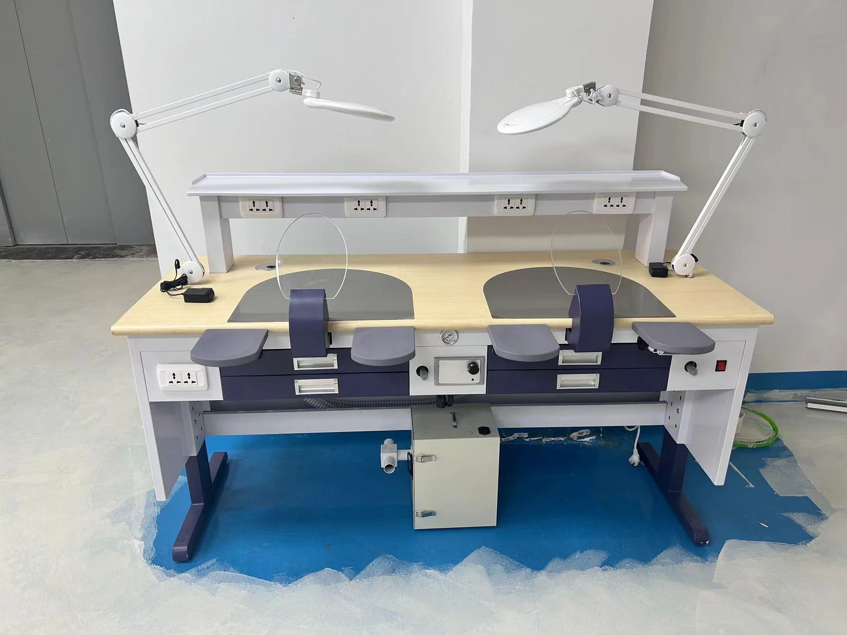 den tal Education Desk Laboratory Assistant Furniture Technician Workbench Steel Desk Workstation Working Table