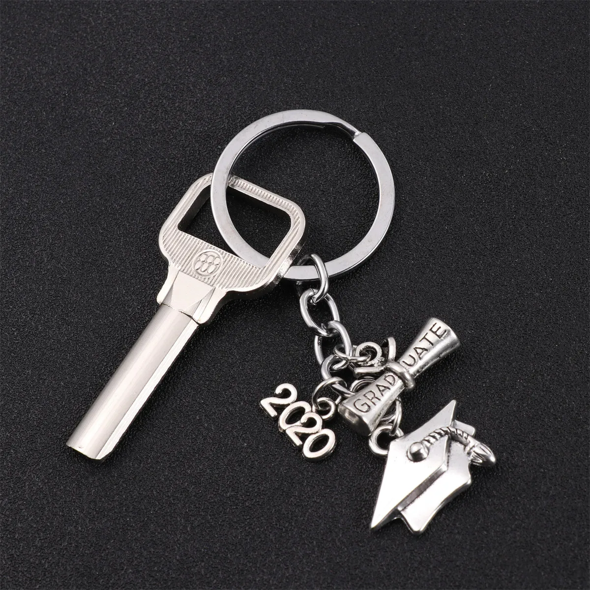 2020 Graduation Bachelor Cap Keychain Creative Trencher Pendant Perfect Gift for Teacher Classmate Bag Car Accessory Graduation