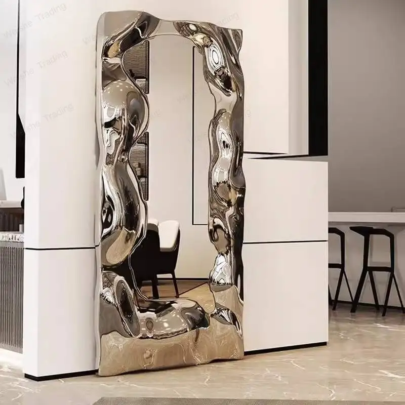 Nordische Wohnzimmerspiegel Ganzkörperspiegel Schlafzimmer Prinzessinnen-Luxusspiegel Großer Ganzkörperspiegel Design-Standspiegel Raumdekoration
